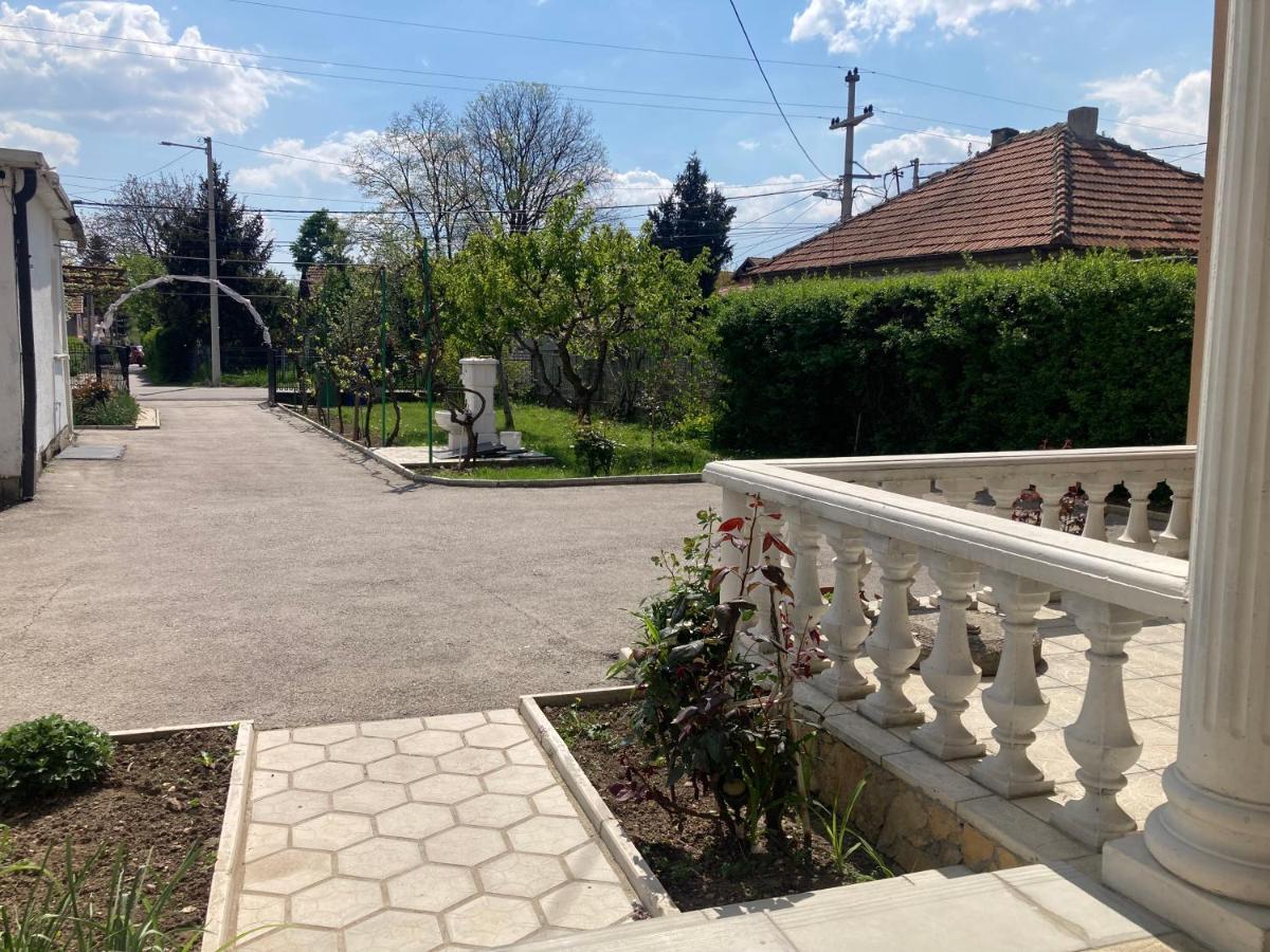 Apartment Milos Beograd Eksteriør billede